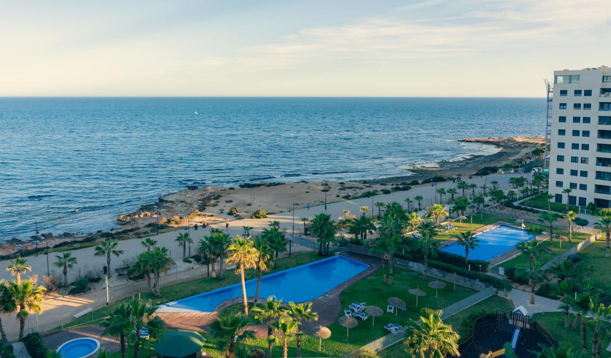 Apartamento Premium Con Jacuzzi Y Vistas Al Mar En Punta Prima, Torrevieja By Rentalole Exterior photo