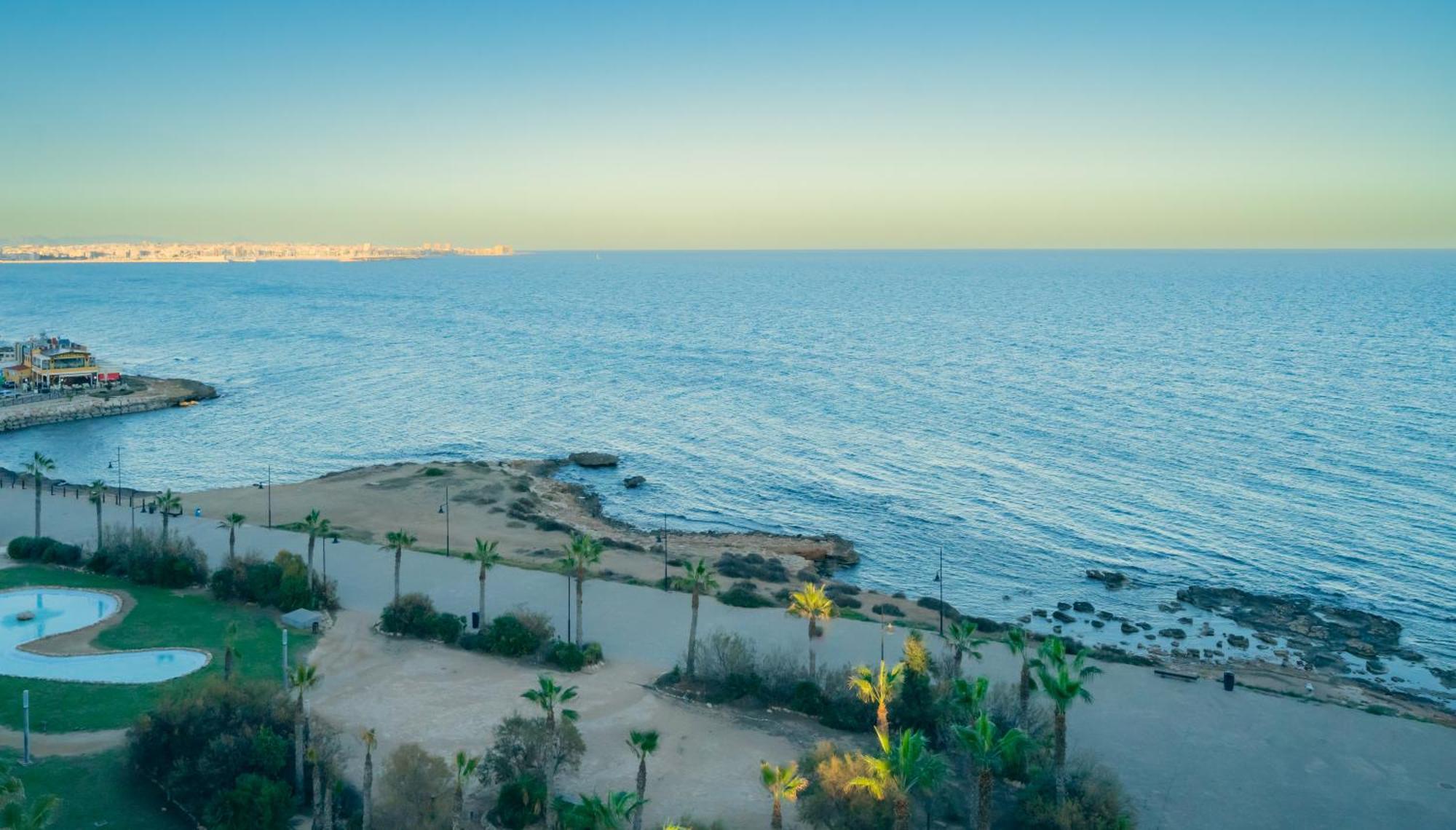 Apartamento Premium Con Jacuzzi Y Vistas Al Mar En Punta Prima, Torrevieja By Rentalole Exterior photo